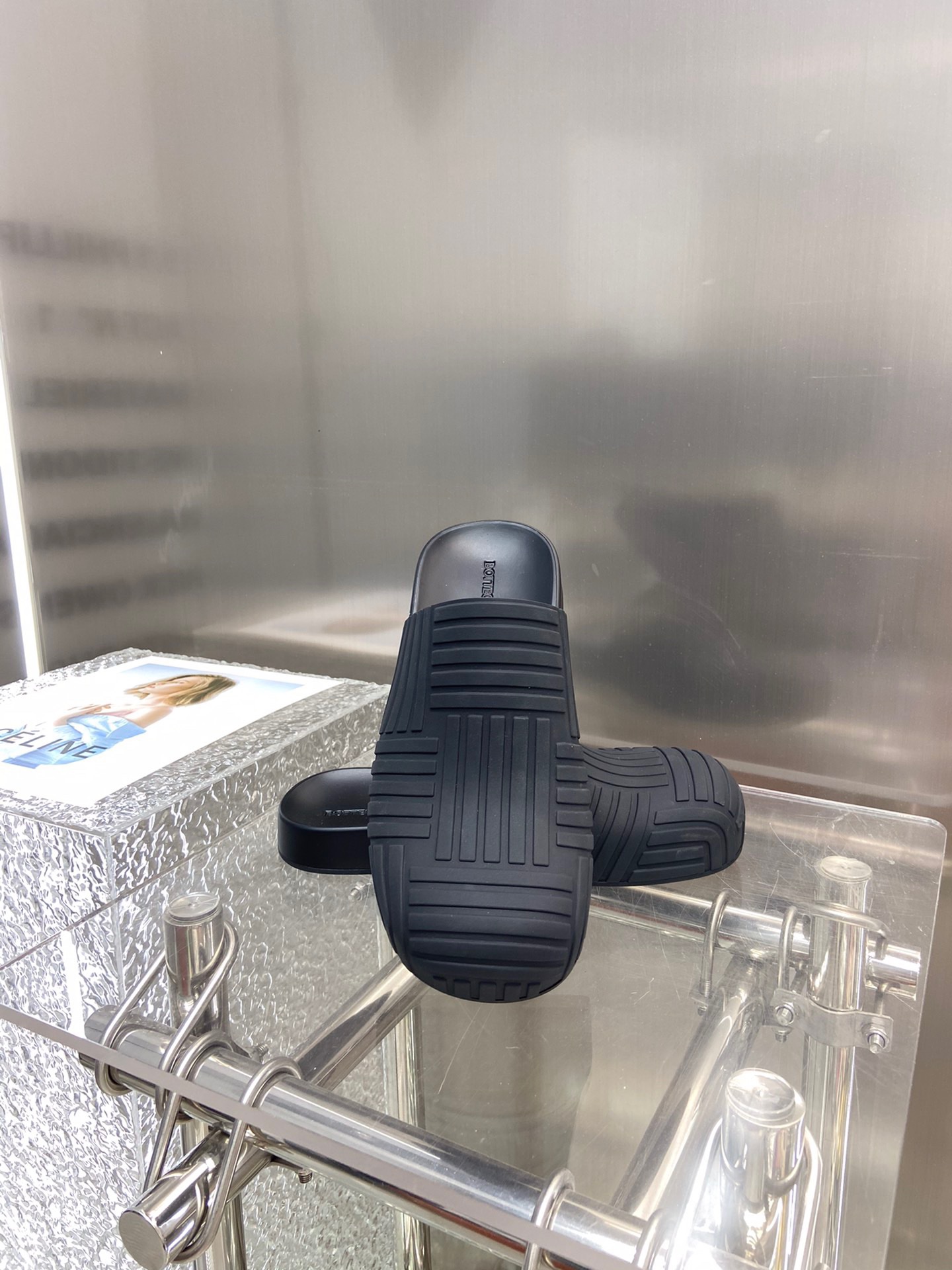 Bottega Veneta Slippers - Image 5