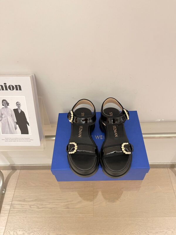 Stuart Weitzman Pearl Thickness Sandals