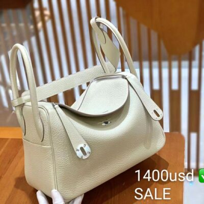 Lindy 26 in Craie Clemence