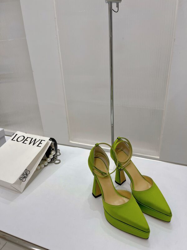 Mach & Mach High-heels