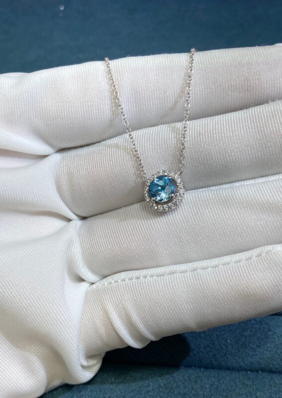 Tifffany Aquamarine Necklace, White Gold