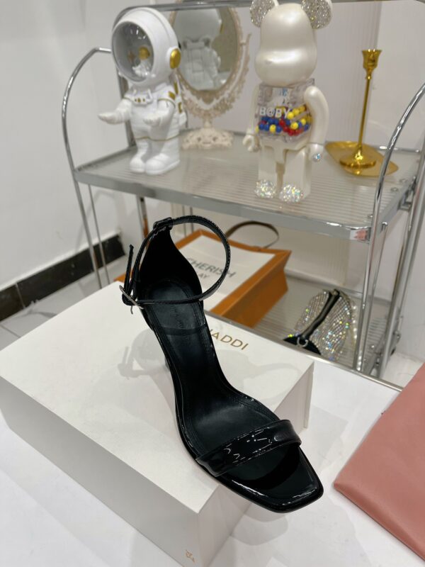 Amina Muaddi High-heel