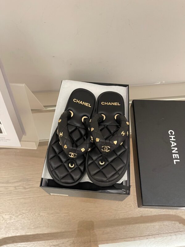 Chanel New 2023 Summer Flip Flops