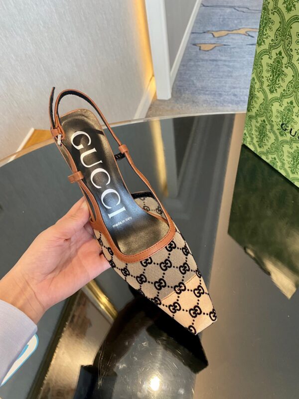 Gucci New Vintage Sandals