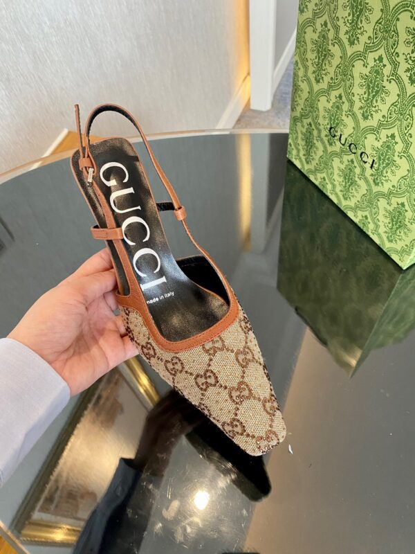 Gucci New Vintage Sandals
