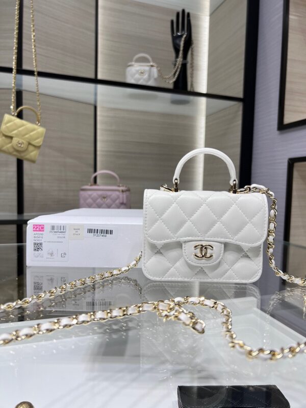 Chanel 22 Bag