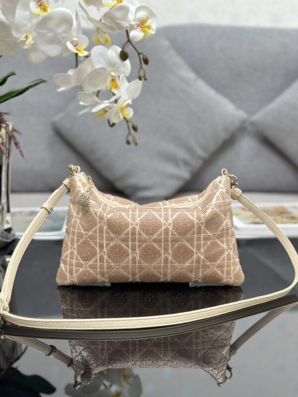 Dior Dream Bag Classic Cannage Pattern