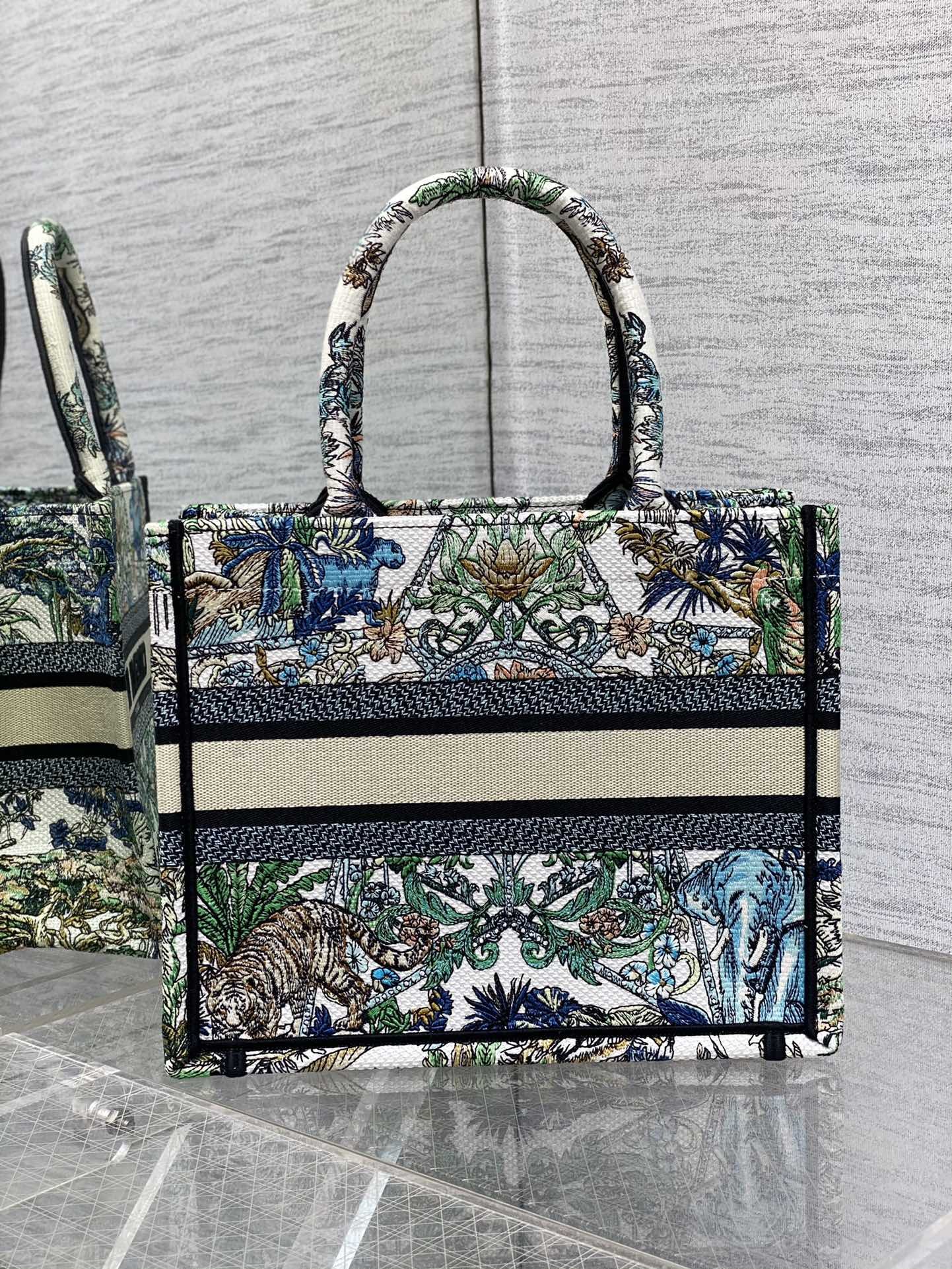 Dior Mini Tote Bag in Tiger Embroidery - Image 2