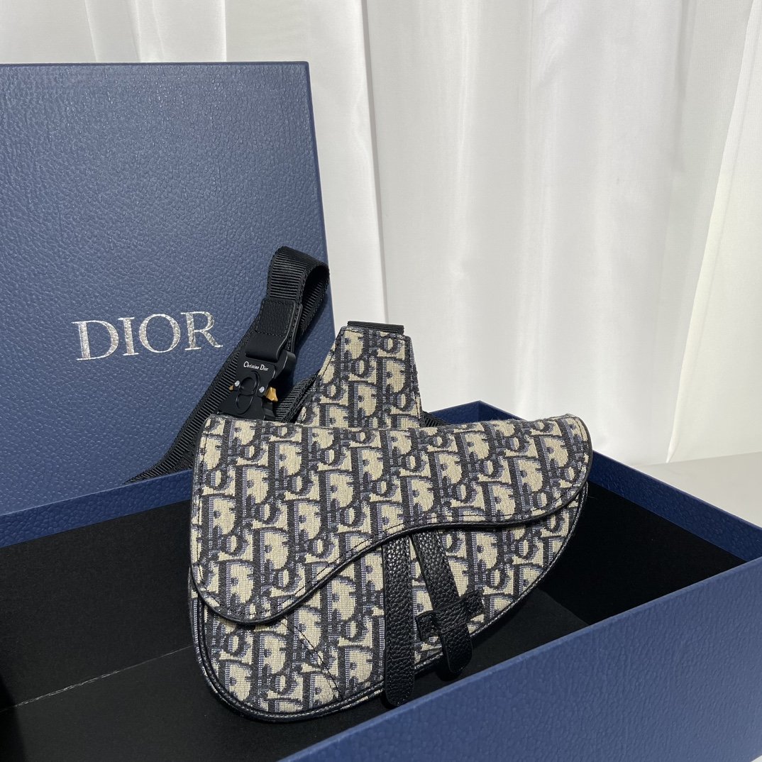 Dior Oblique Wallet - Image 6