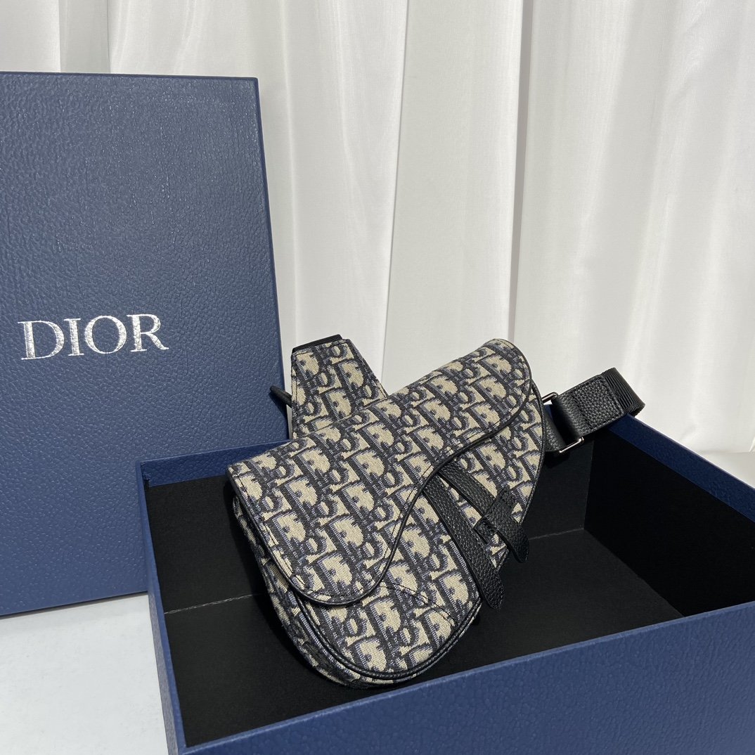 Dior Oblique Wallet - Image 3