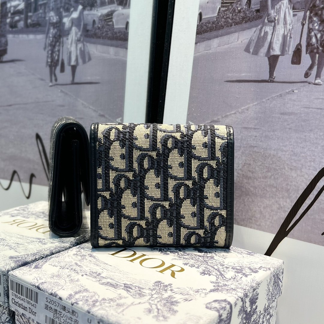 Dior Montaigne Voyageur Small Bag - Image 2