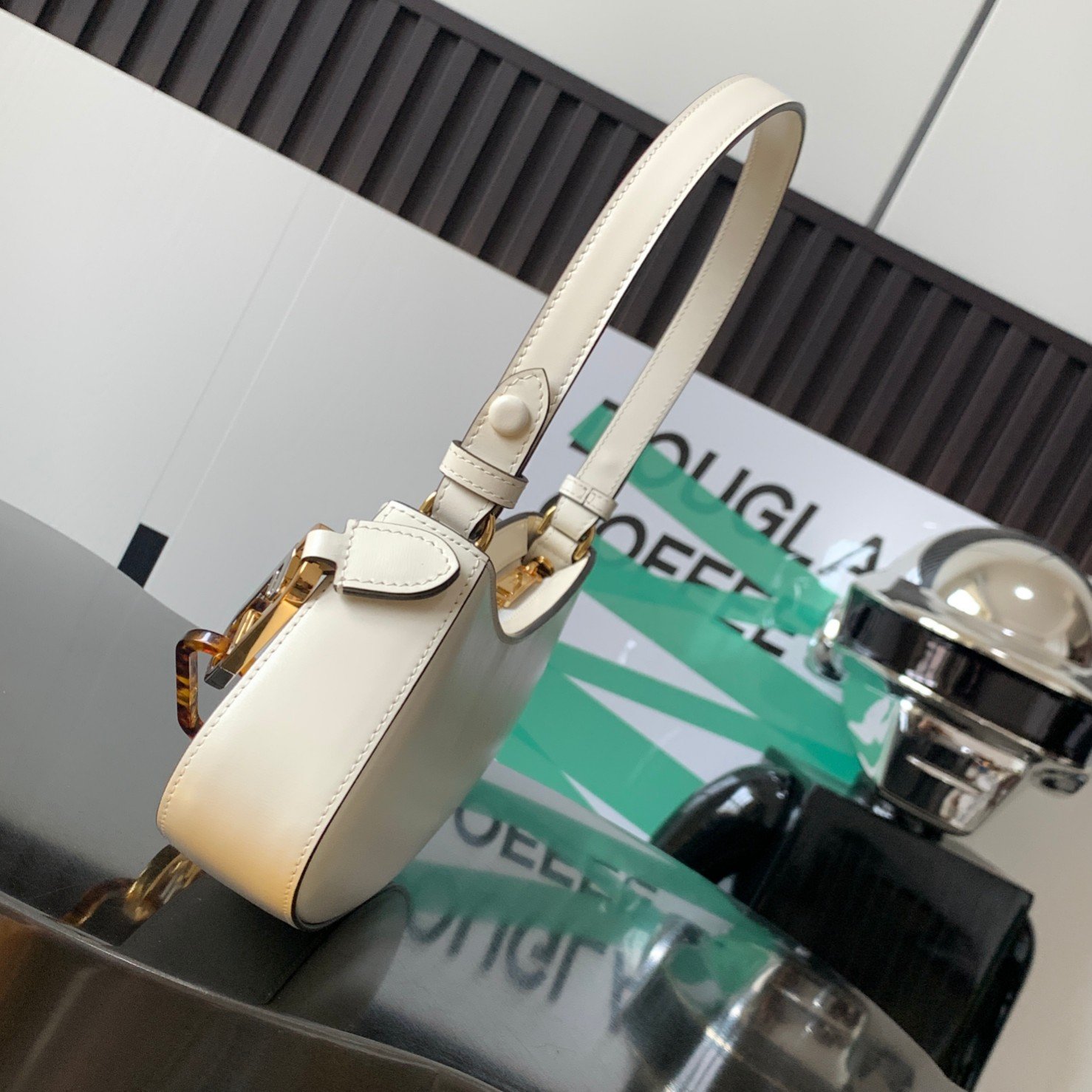 Fendi O'Lock Swing Bag - Image 4