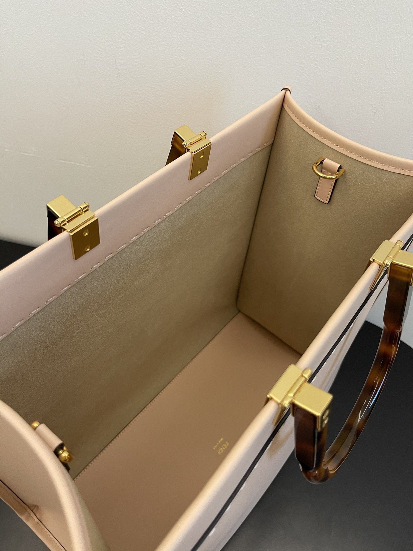 Fendi Tote Bag - Image 6