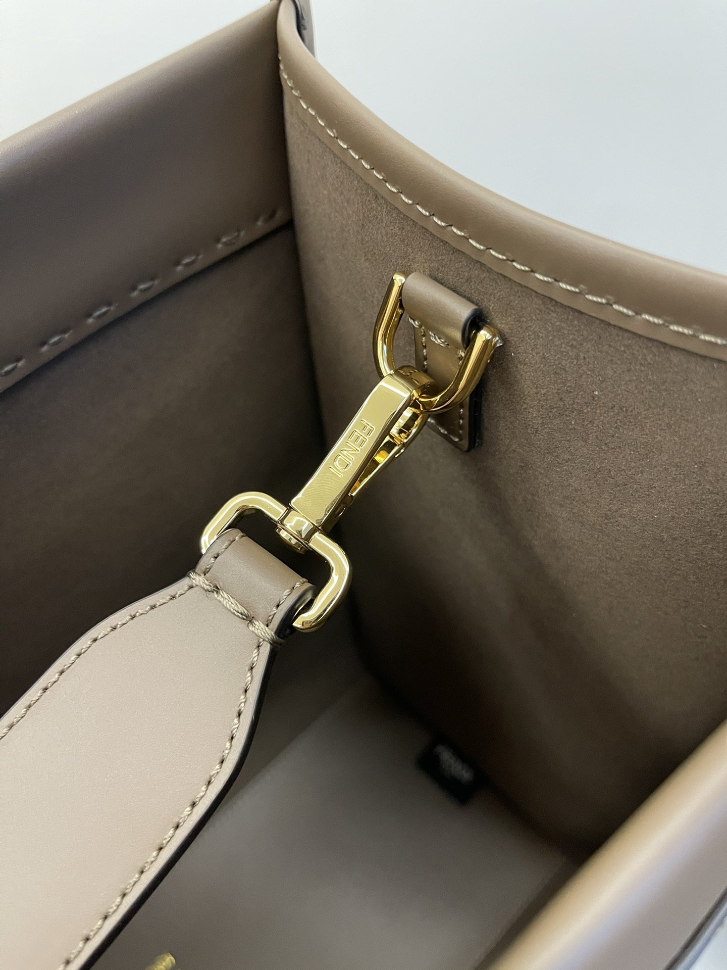 Fendi Tote Bag - Image 4