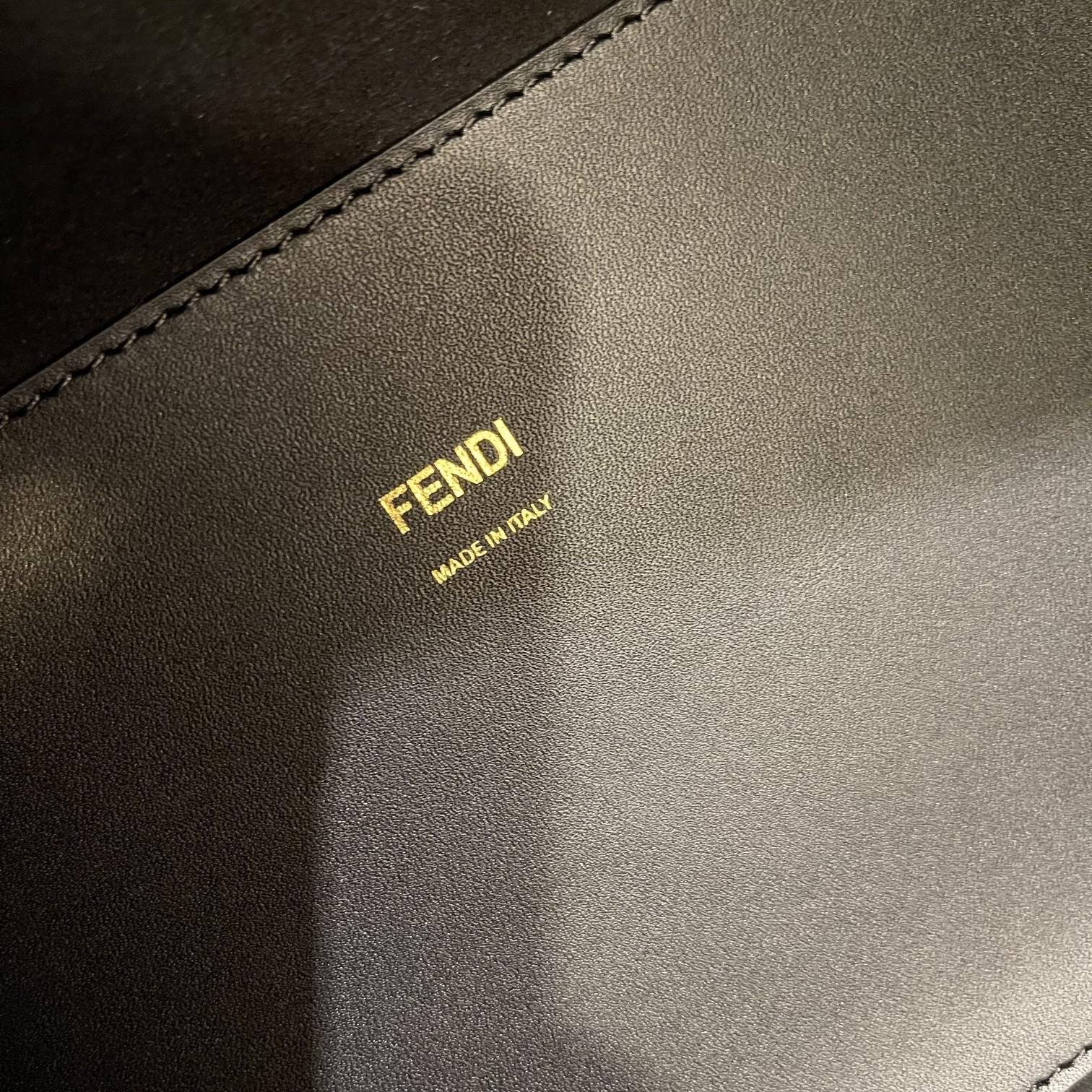 Fendi Tote Bag - Image 5