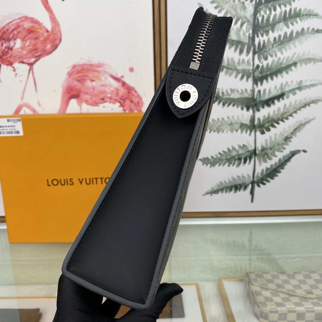 Louis Vuitton Pochette Voyage Medium Bag - Image 7