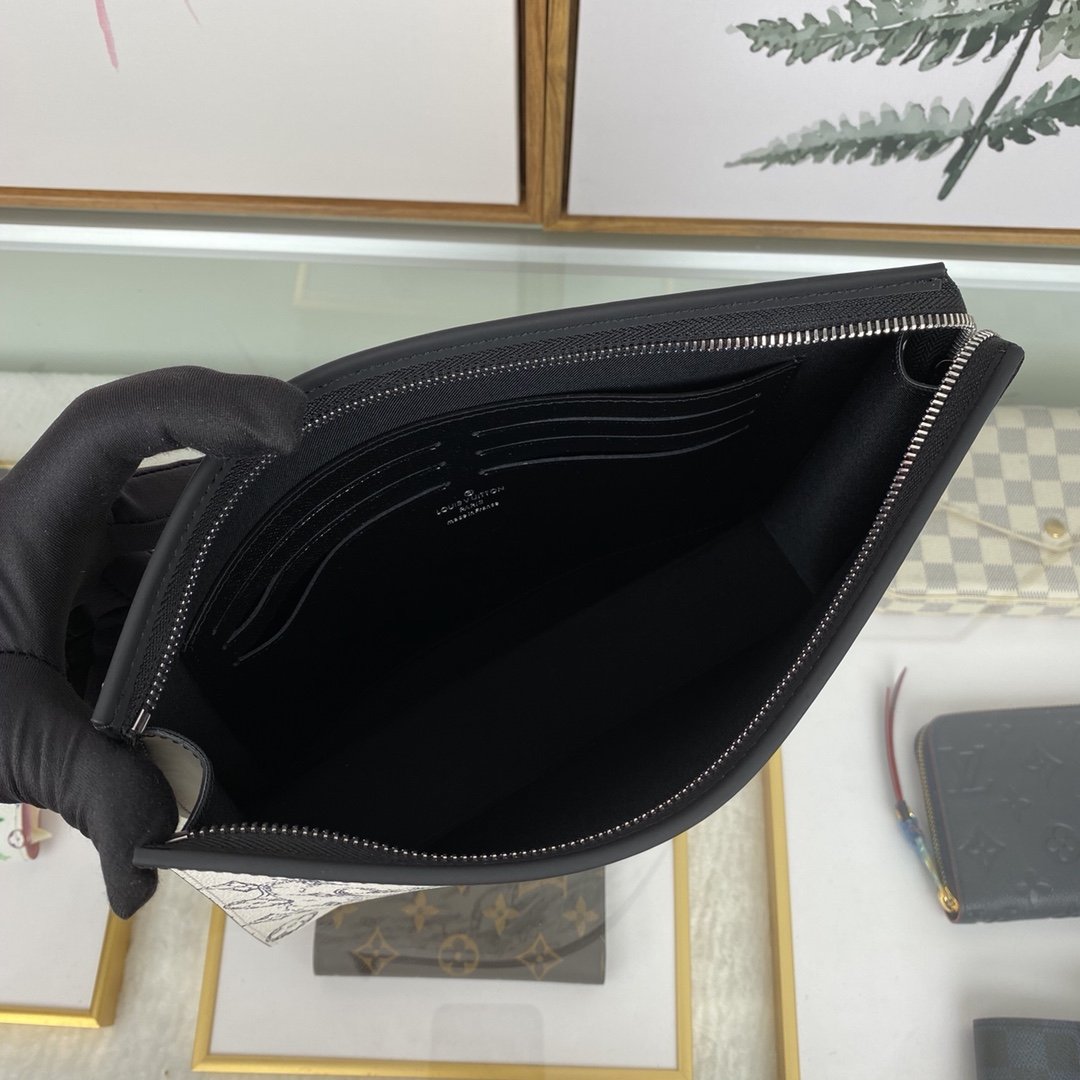 Louis Vuitton Pochette Voyage Medium Bag - Image 6