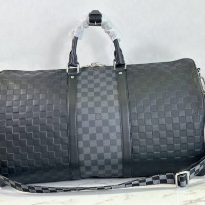 Louis Vuitton Keepall 50 Bandoulière Bag