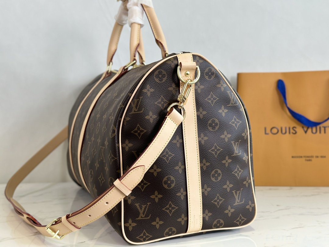 Louis Vuitton Keepall Bag - Image 9