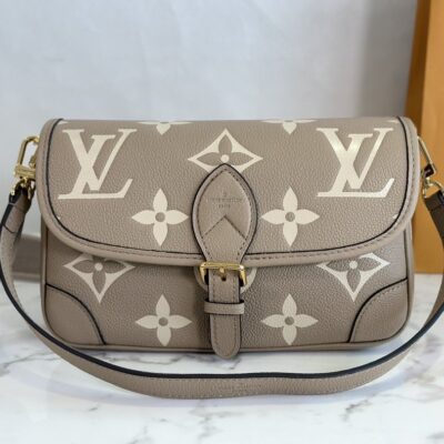 Louis Vuitton Diane Handbag