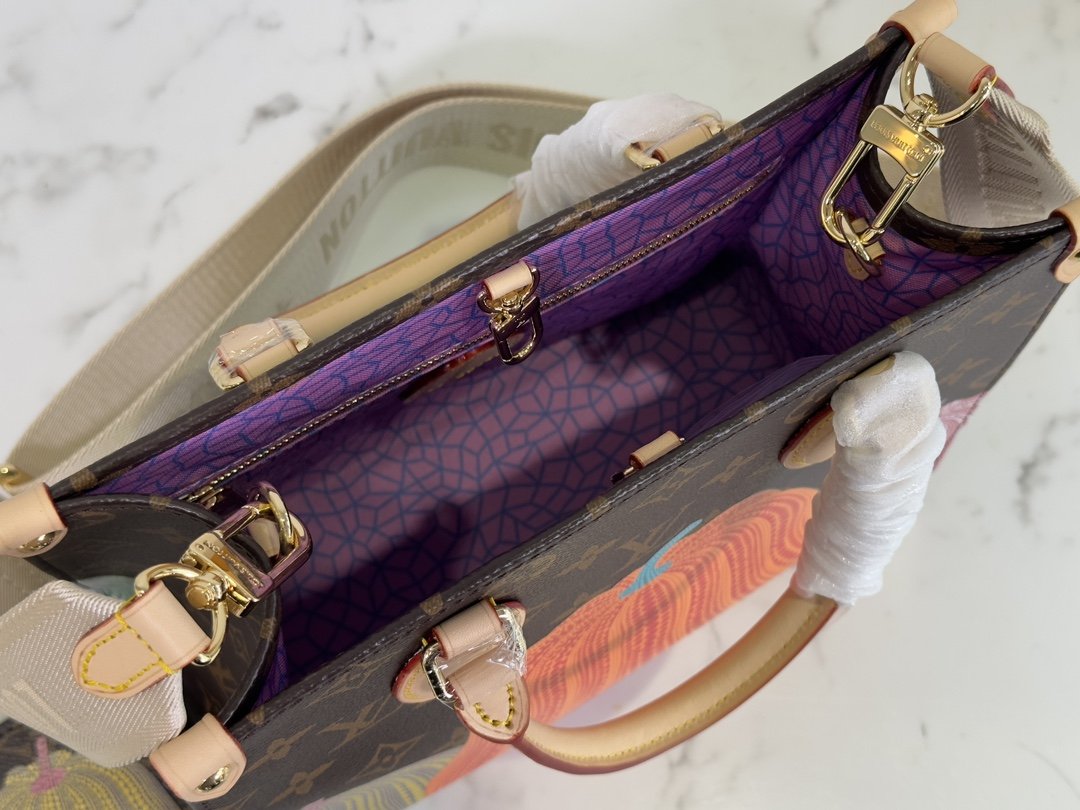 Louis Vuitton On The Go Small Handbag - Image 8