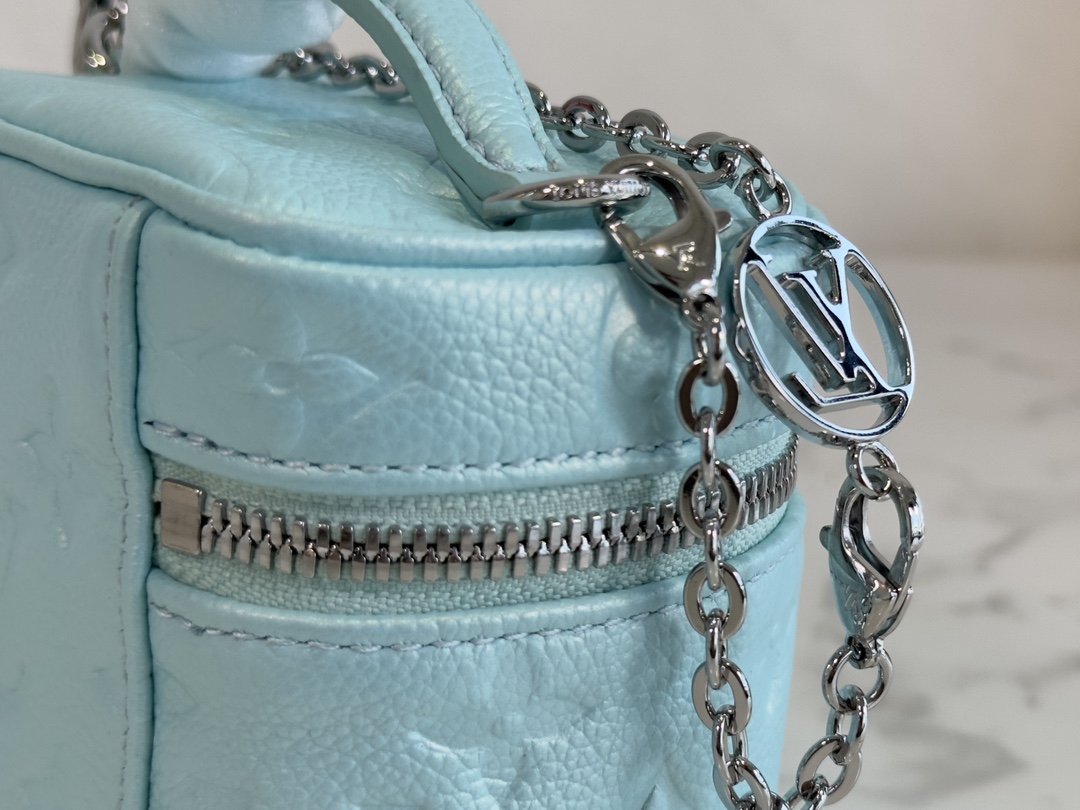 Louis Vuitton Micro Vanity Handbag - Image 6
