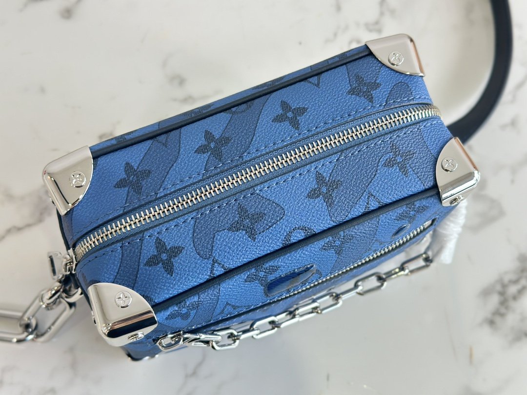 Louis Vuitton Mini Soft Trunk handbag - Image 5