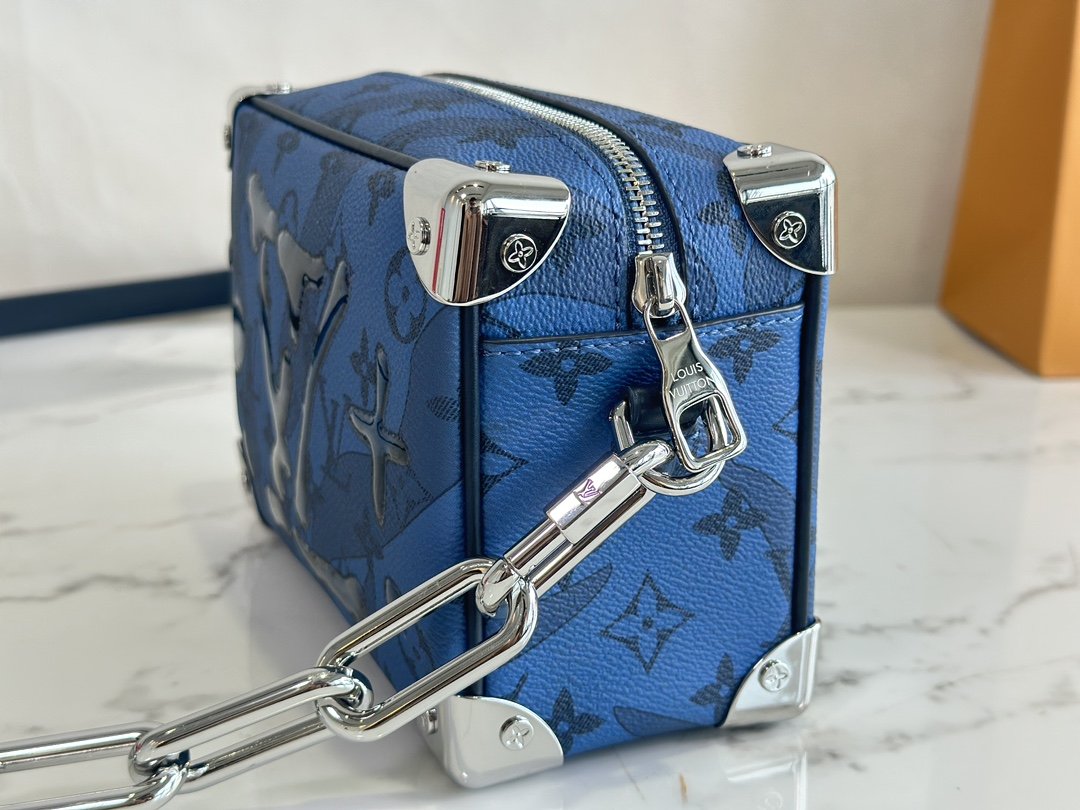 Louis Vuitton Mini Soft Trunk handbag - Image 9