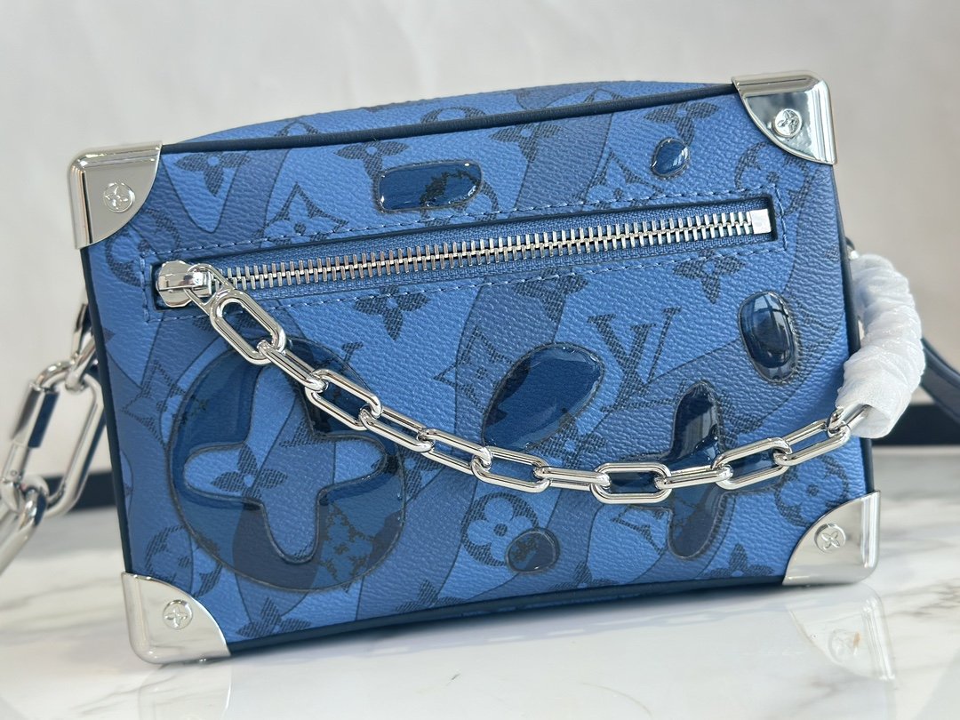 Louis Vuitton Mini Soft Trunk handbag - Image 7
