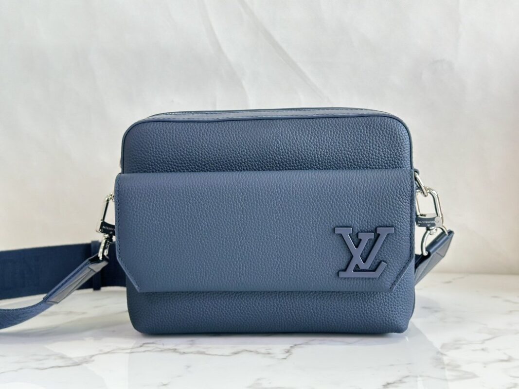 Louis Vuitton Fastline Messenger Bag