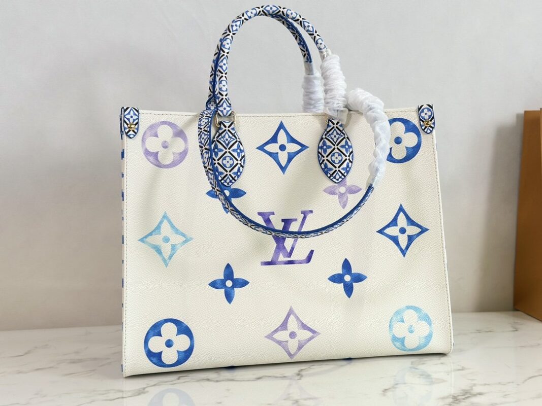 Louis Vuitton On The Go Medium Handbag