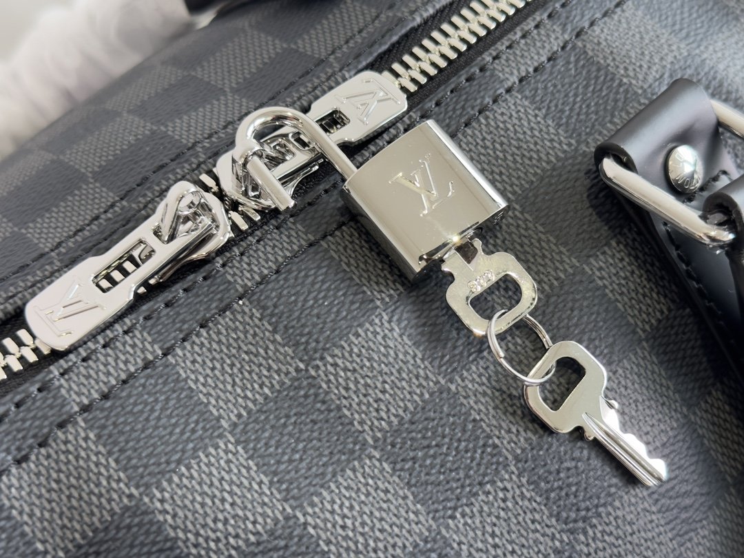 Louis Vuitton Keepall 55 bag - Image 8