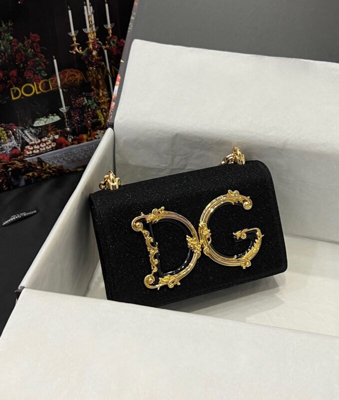 Dolce & Gabbana 23 Chain Crossbody Bag