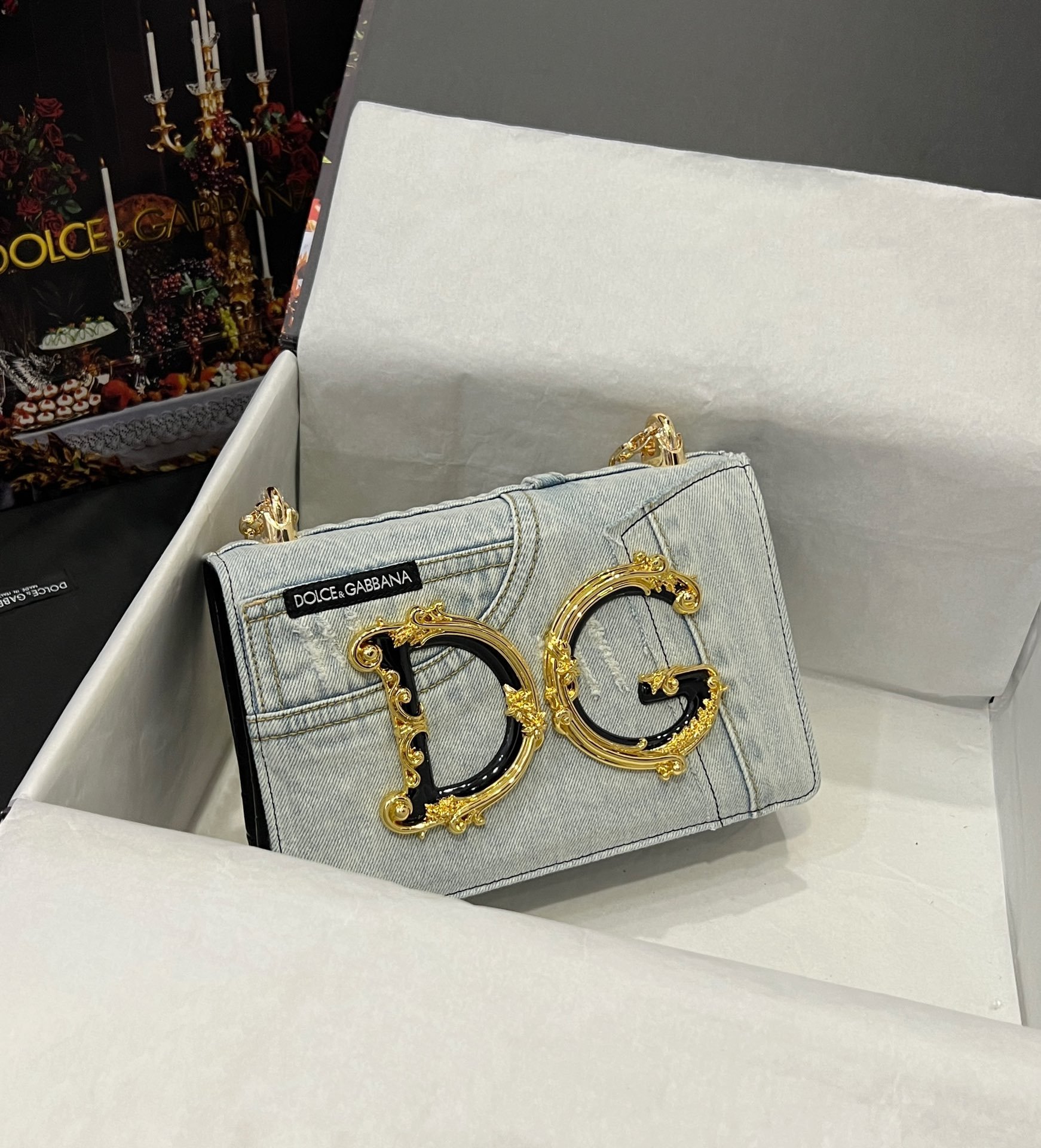 1000019194.jpg Dolce & Gabbana 23 Chain Crossbody Bag - Image 1