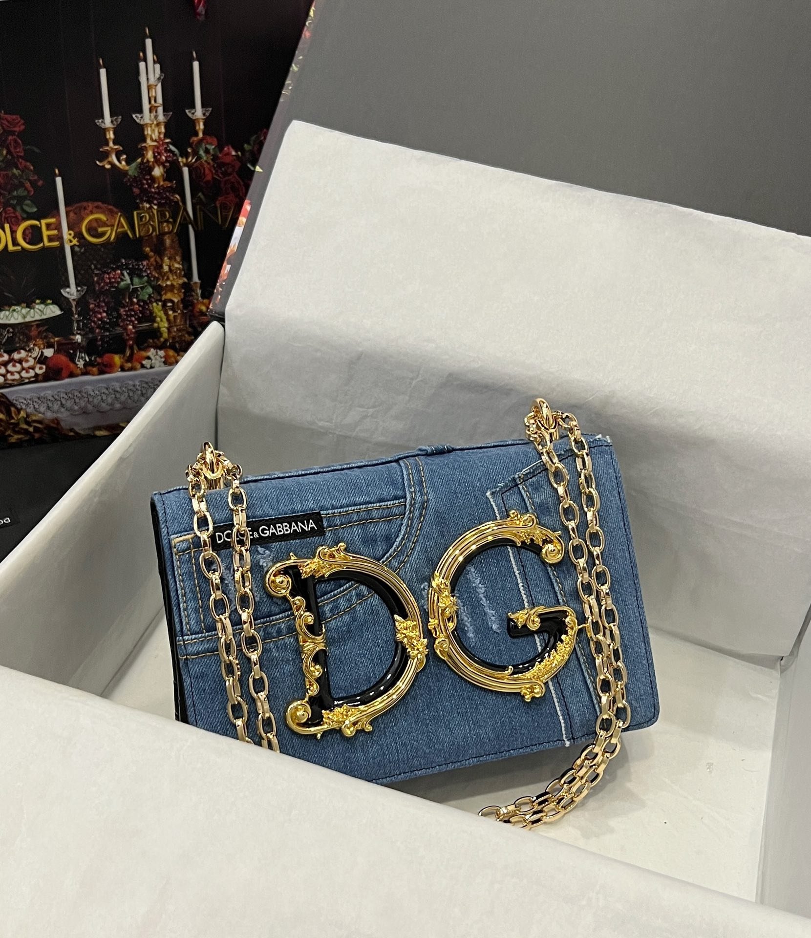 1000019199.jpg Dolce & Gabbana 23 Chain Crossbody Bag - Image 1
