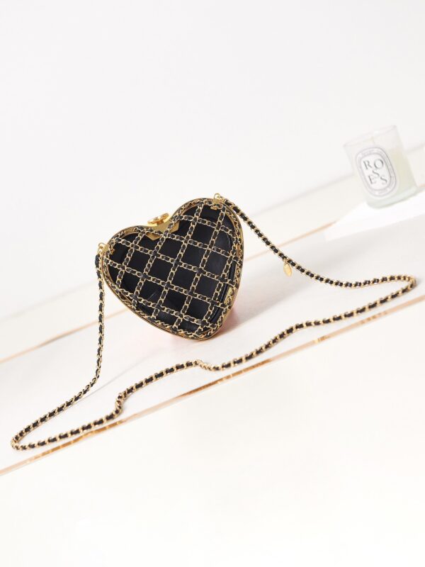 Chanel SS2023 Heart-shaped Bag