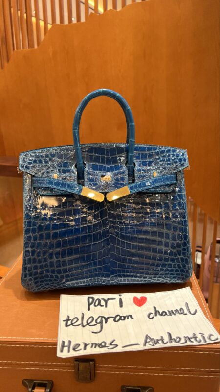 Birkin 30 in Blue Shiny Crocodile GHW