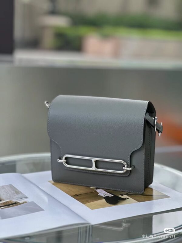Roulis Mini Dark Grey Evercolor