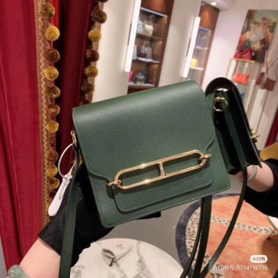 Roulis Mini in Pine Green Evecolor