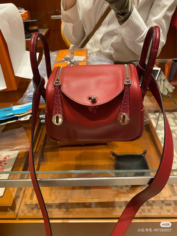 Lindy 26 Swift & Crocodile