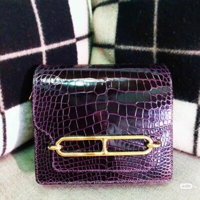 Roulis Mini Shiny Crocodile Ultraviolet GHW