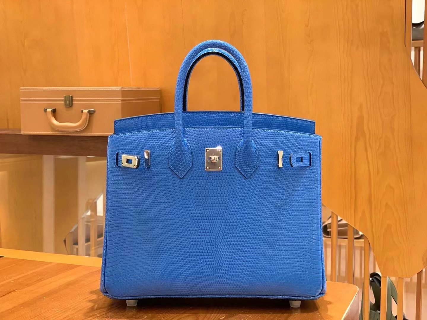22930.jpg Birkin 30 Lizard - Image 1