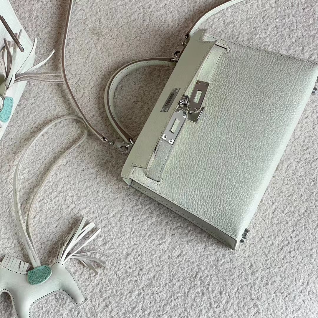 23017.jpg Mini Kelly Epsom - Image 1