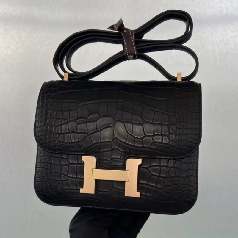 Constance 18 Matte Alligator Noir