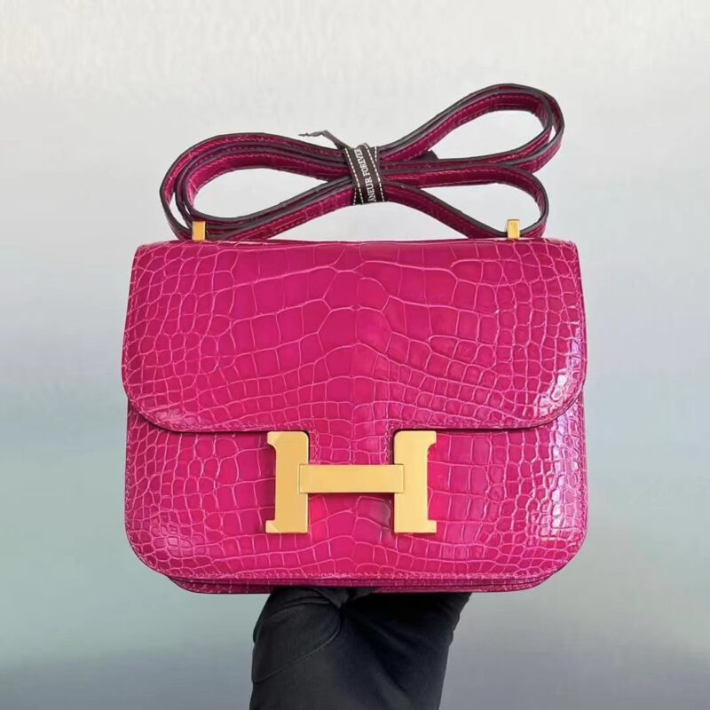 Constance 18 Shiny Alligator