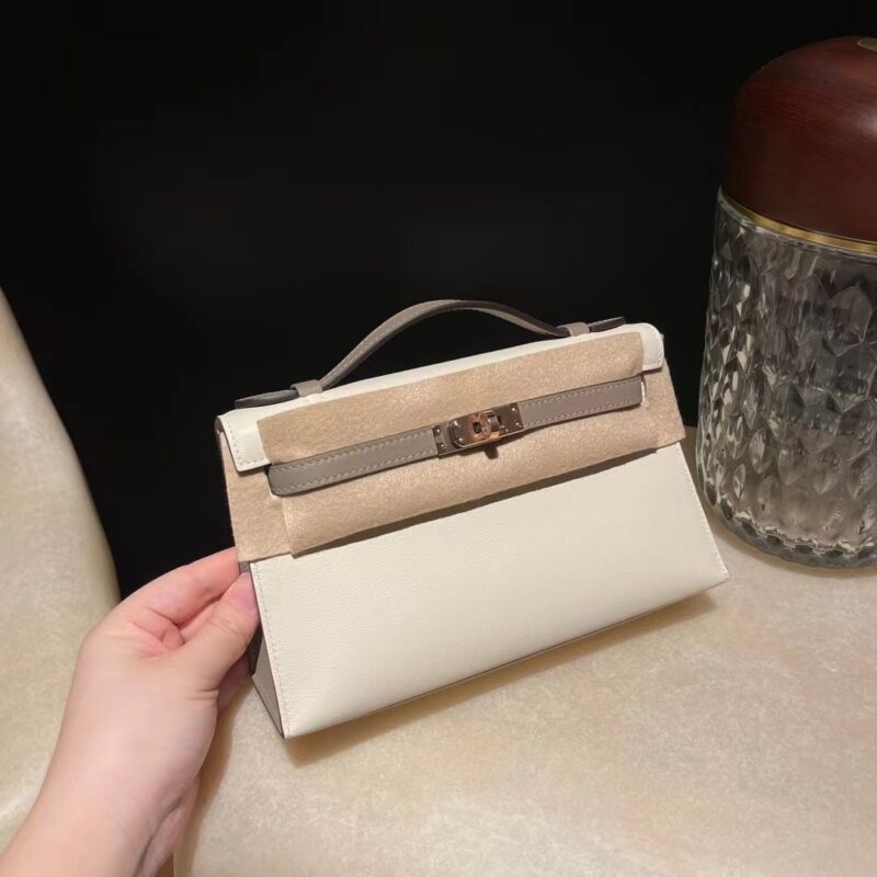 Kelly Pochette Swift