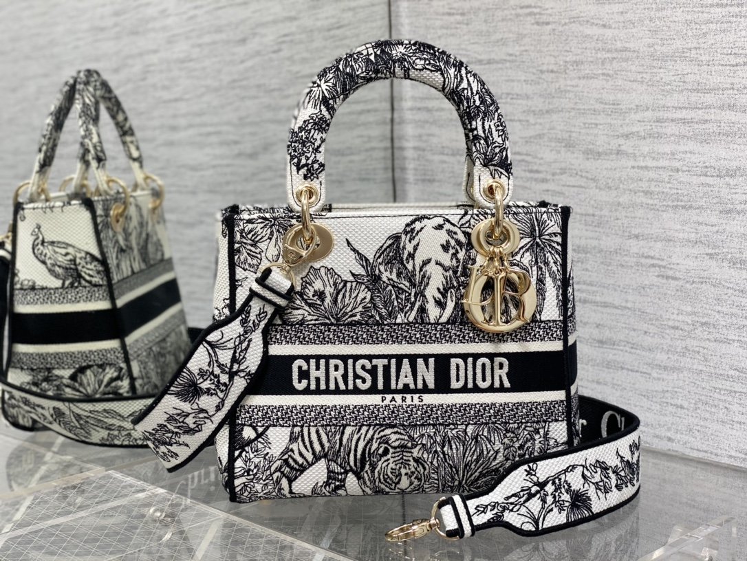26731.jpg Lady Dior 24 Jungle Garden Embroidery - Image 1