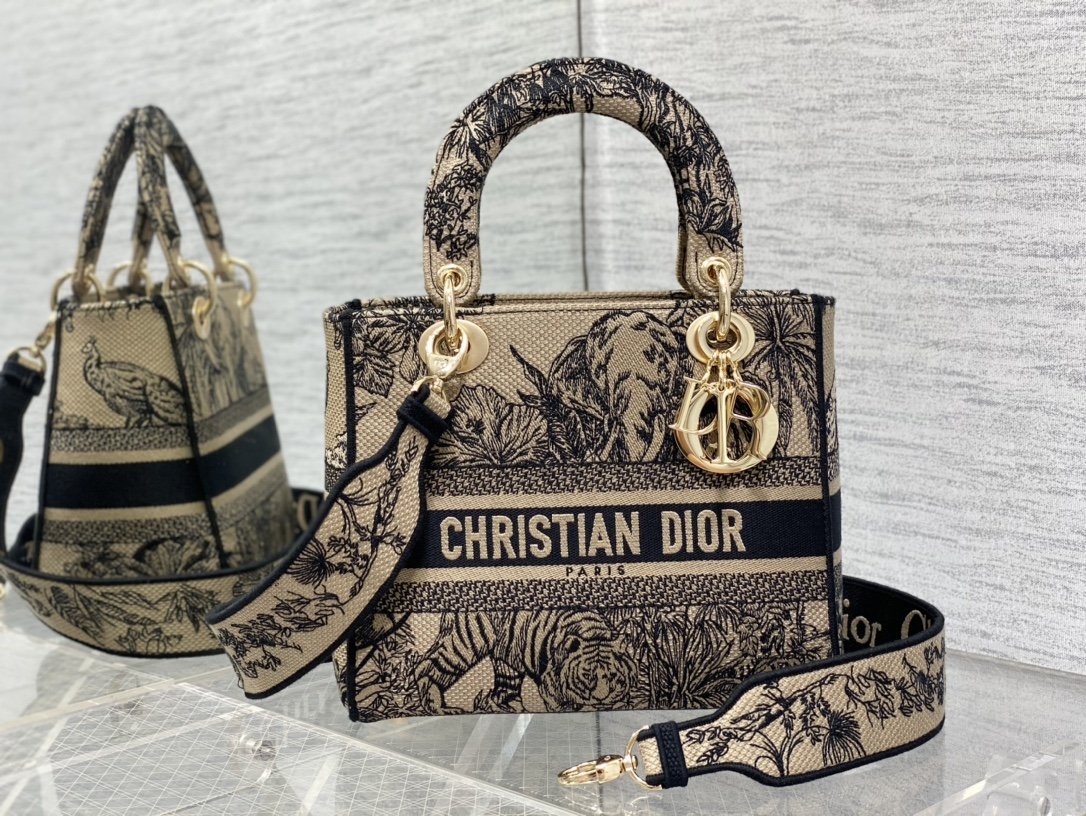 26740.jpg Lady Dior 24 Jungle Garden Embroidery - Image 1