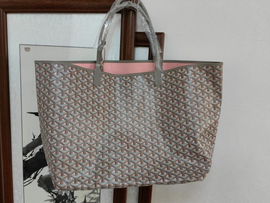 Goyard Saint Louis Tote Bag