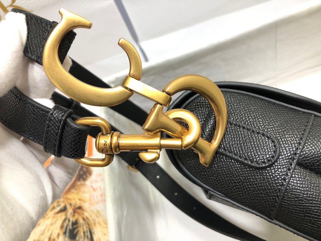 Dior Saddle Bag - Image 9